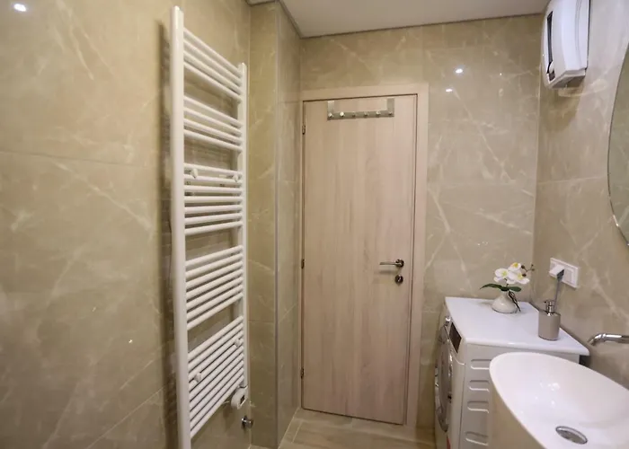 Laura Lifestyle And White Tower * Thessalonique