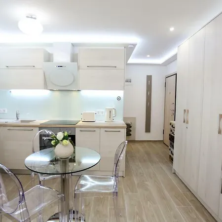 Apartament Laura Lifestyle And White Tower Saloniki